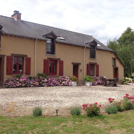 Chambres D'Hotes Domaine Du Bois-Basset Saint-Onen-la-Chapelle Exterior foto